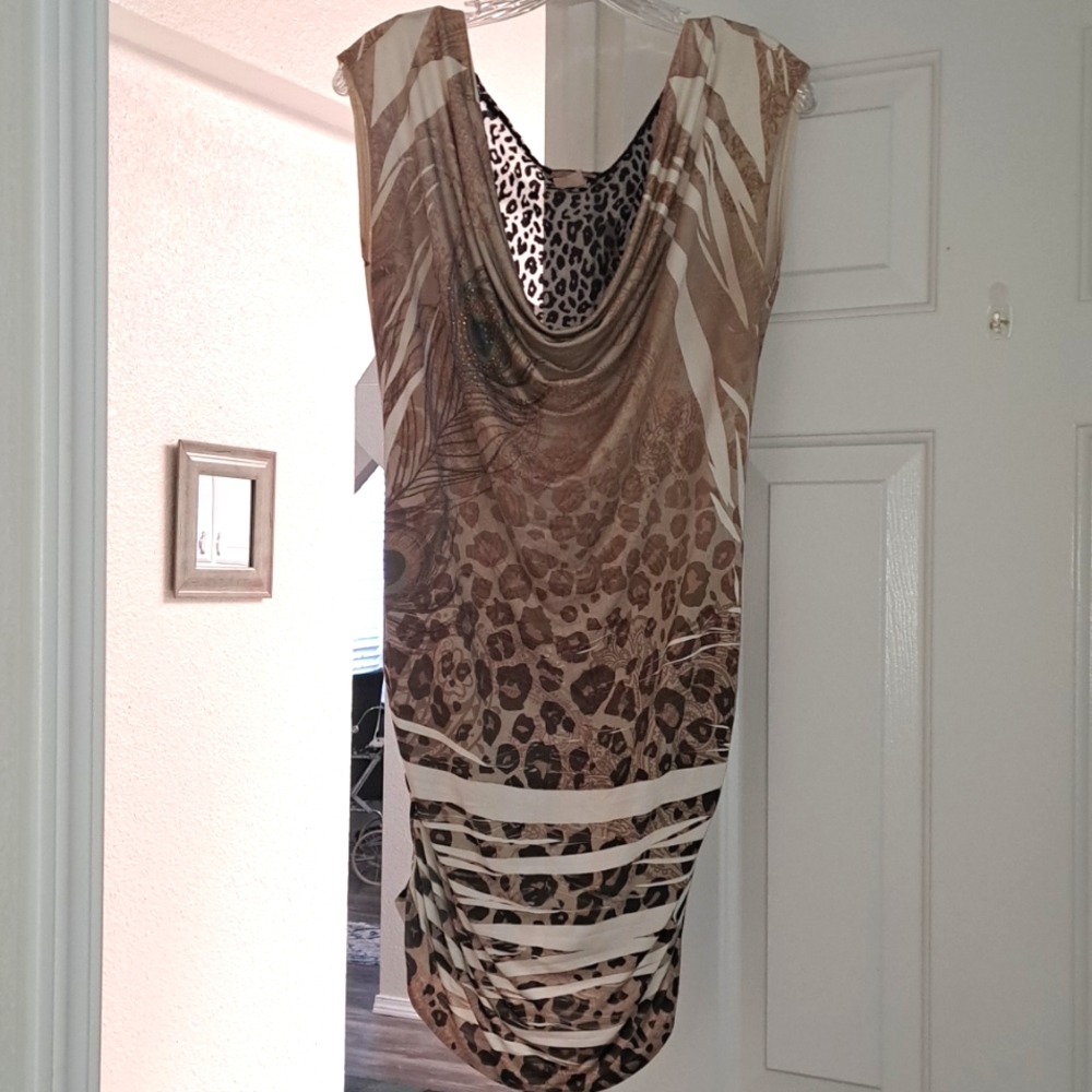 Beautiful size 2X top